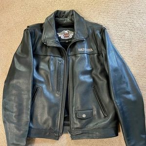 Men’s Large Harley Davidson leather motorcycle jacket
